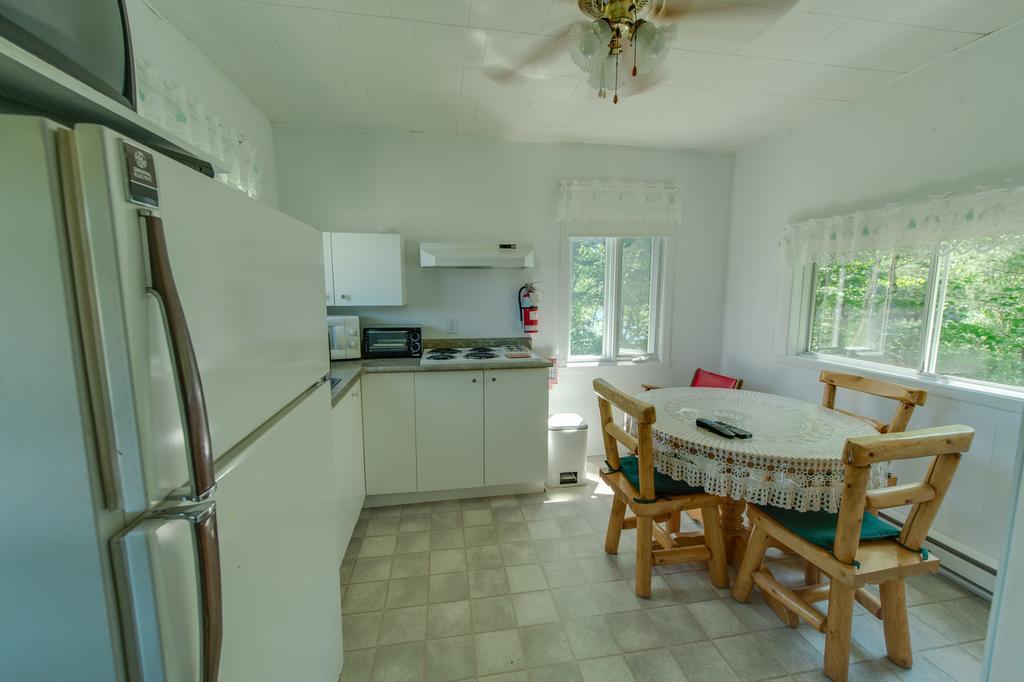 Chalet Au Bord Du St-Maurice La Tuque Εξωτερικό φωτογραφία